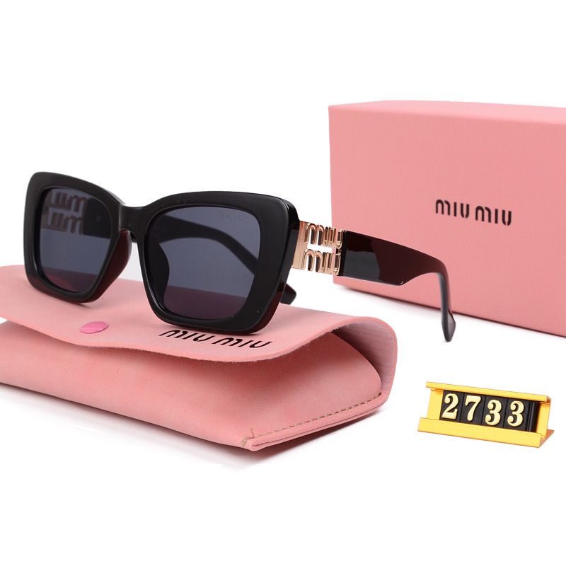 Fashion Hollow Metal Frame Sunglasses