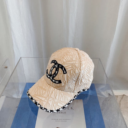 Fashionable Pleated Design Baseball Cap