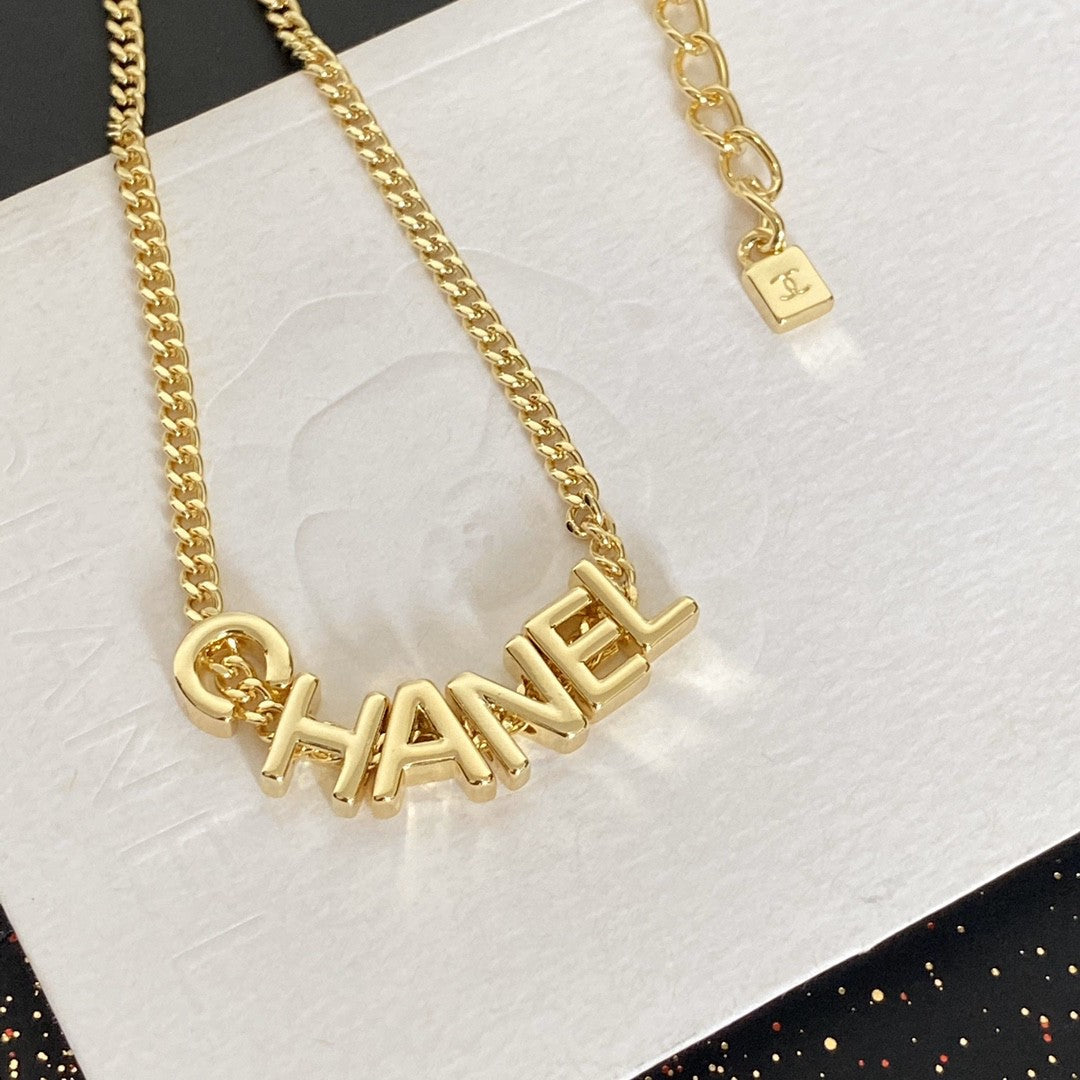 Fashion Gold Letter Necklace