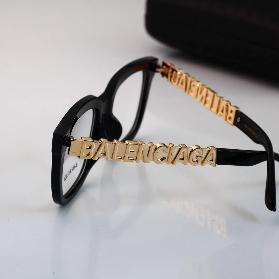 Metal Alphabet Border Eyewear