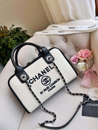 Embroidered Woven Tote Chain Bag