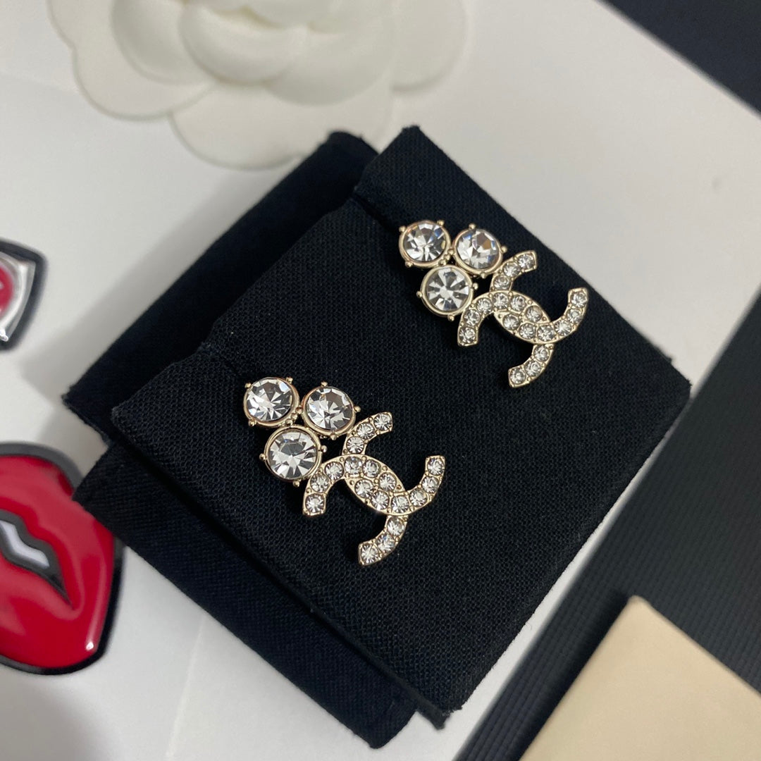 Sparkling Crystal Diamond Earrings