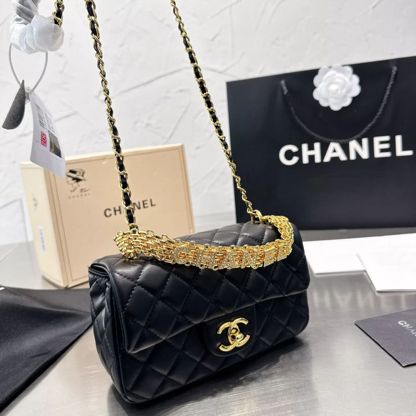 CF Zircon Chain Shoulder Bag