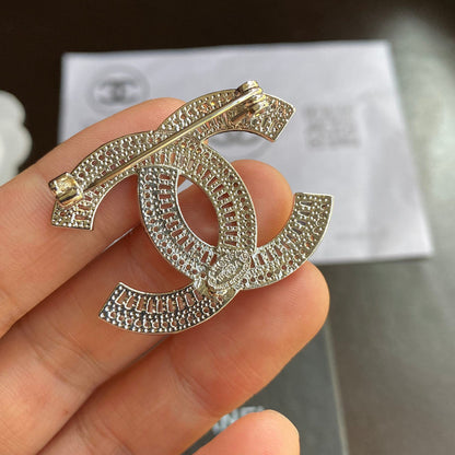 Sparkling Crystal Diamond Brooch