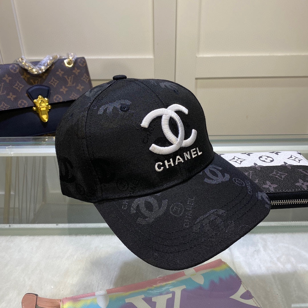 Fashion Embroidered Letter Baseball Cap