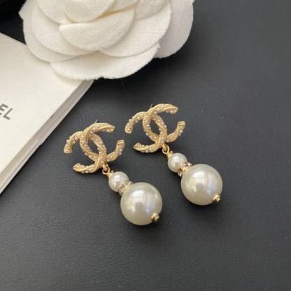 Pearl Pendant Earrings