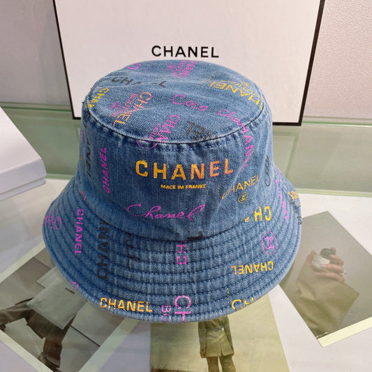 Fashion Print Letter Bucket Hat