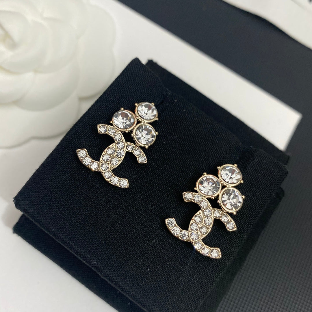 Sparkling Crystal Diamond Earrings