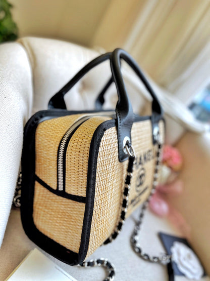 Embroidered Woven Tote Chain Bag