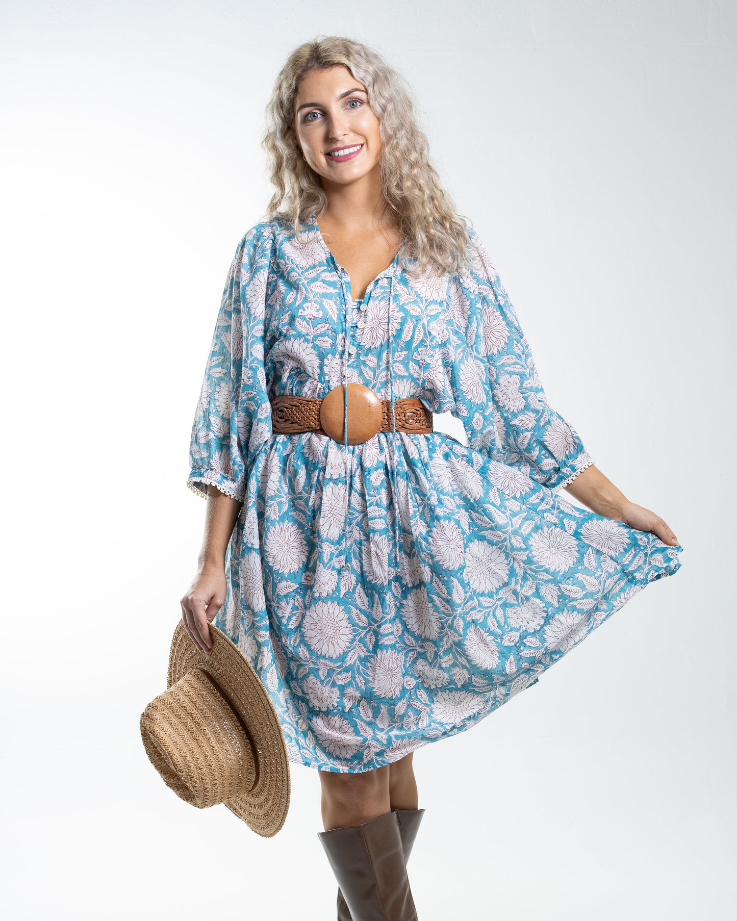 Hawa Short Dress In Sky Sunflower