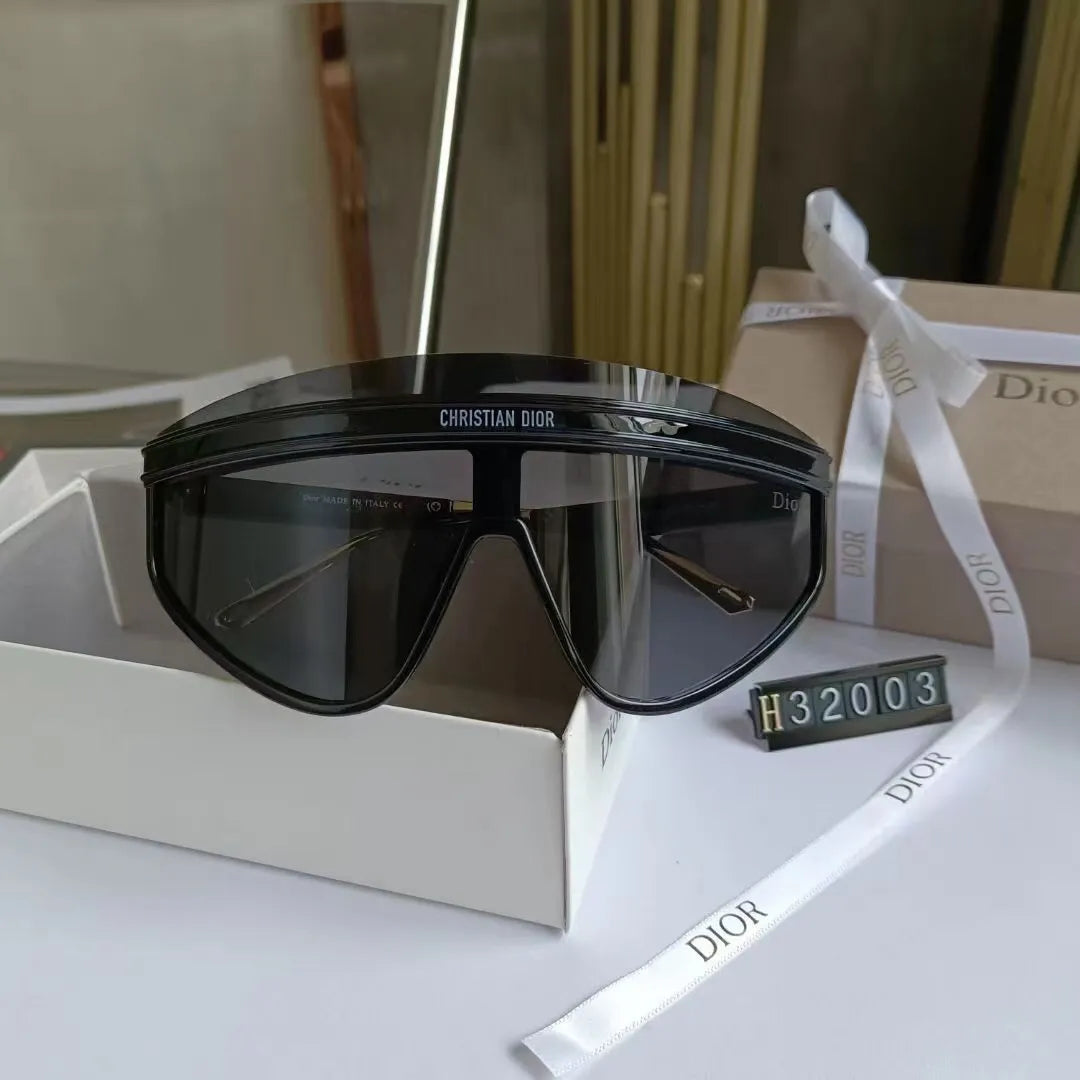 Oversized Watermark Sunglasses