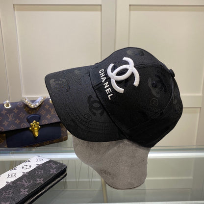 Fashion Embroidered Letter Baseball Cap