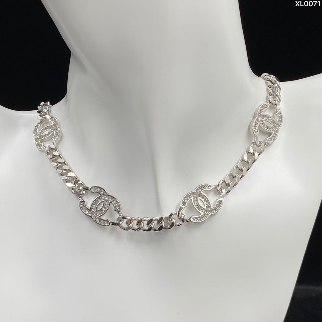 Double C Zircon Necklace