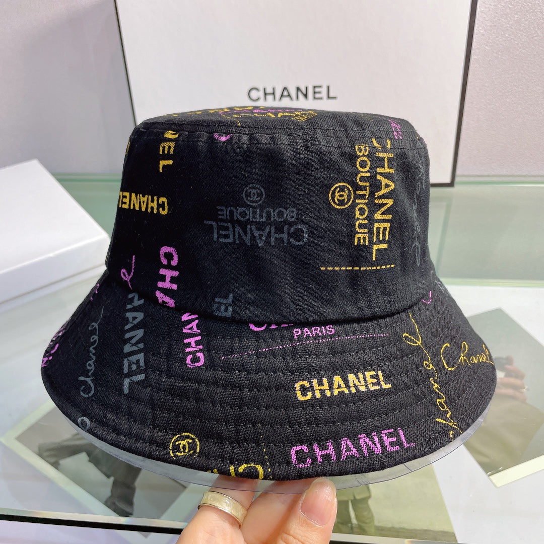 Fashion Print Letter Bucket Hat