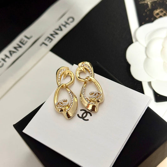 Fashion Golden Earrings