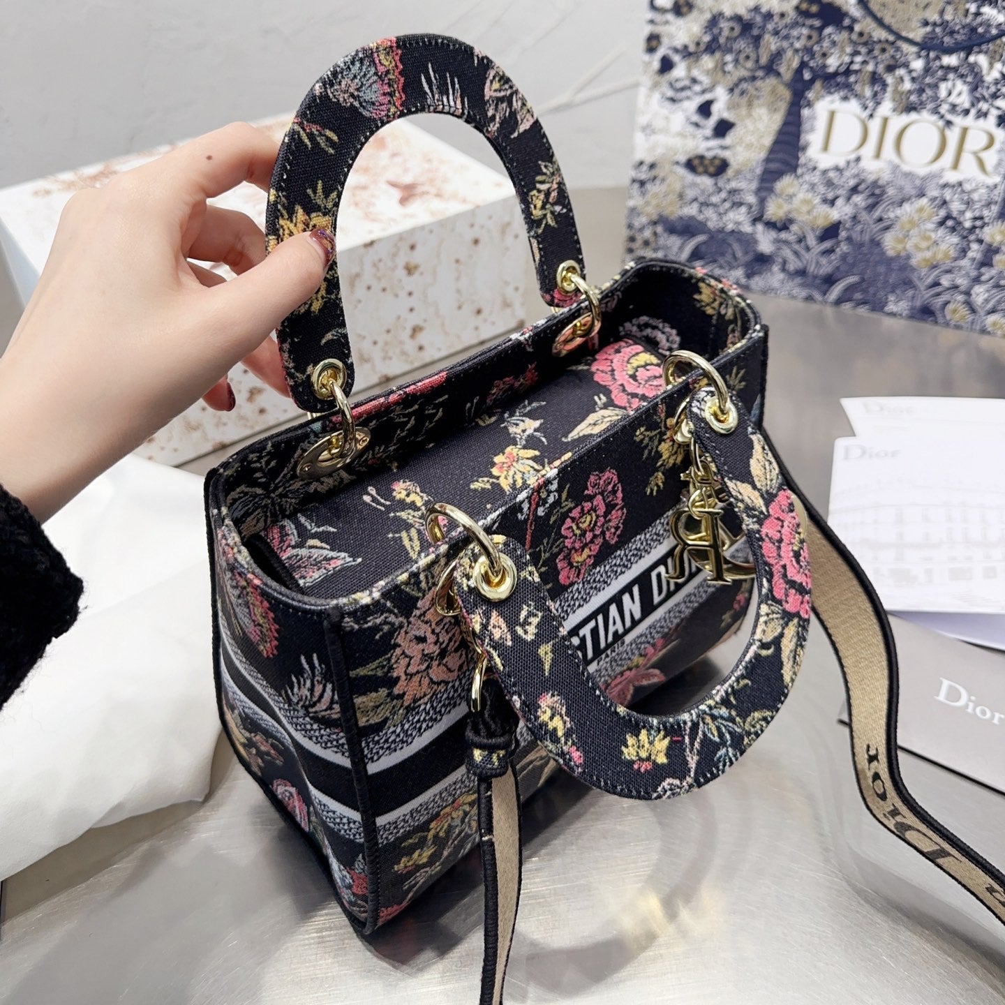 Botanique Motif Lady D-Lite Bag