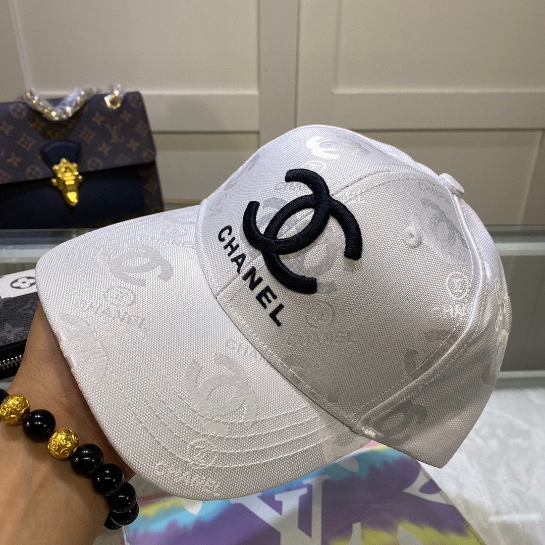 Fashion Embroidered Letter Baseball Cap