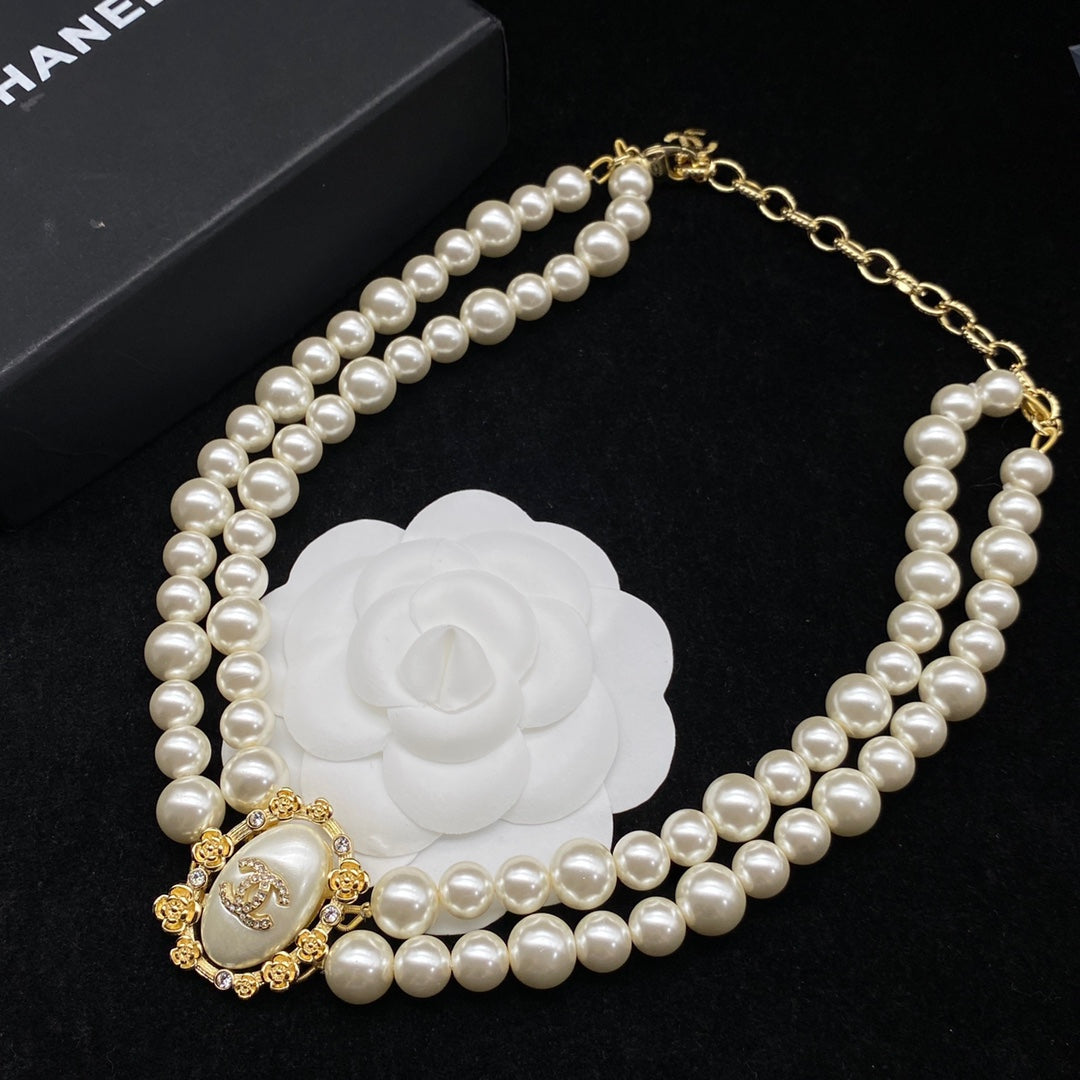 Elegant Double Pearl Necklace