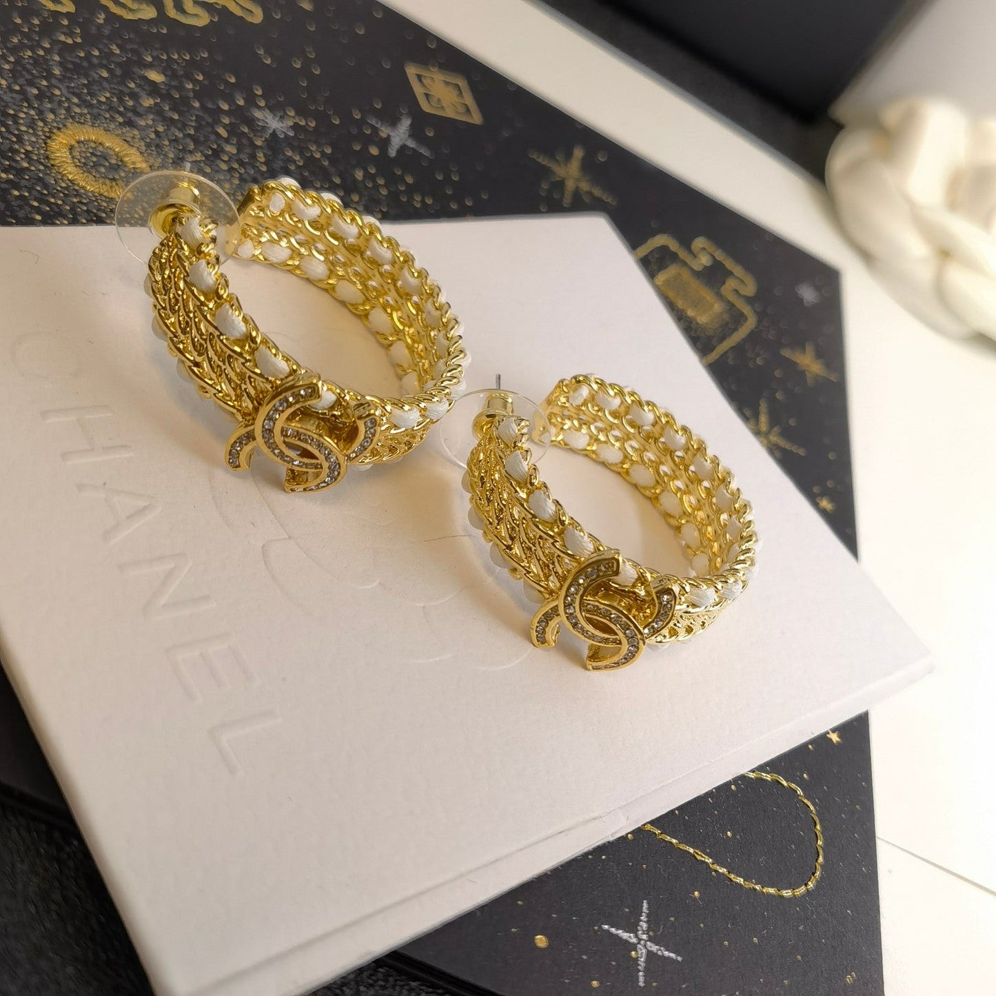 Shiny Gold Circle Earrings