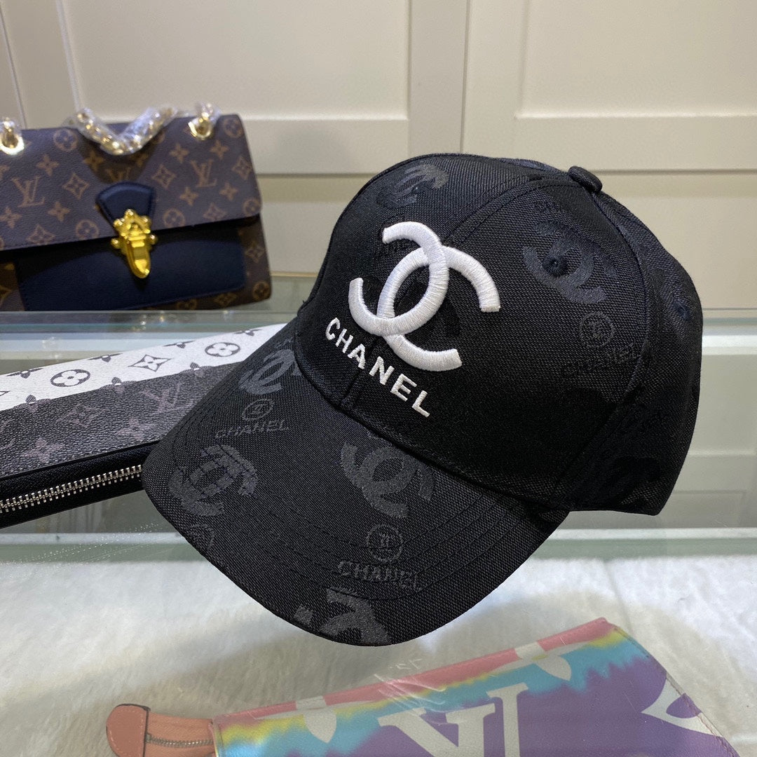 Fashion Embroidered Letter Baseball Cap