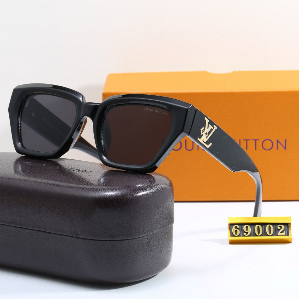 Fashion Retro Embossed Sunglasses