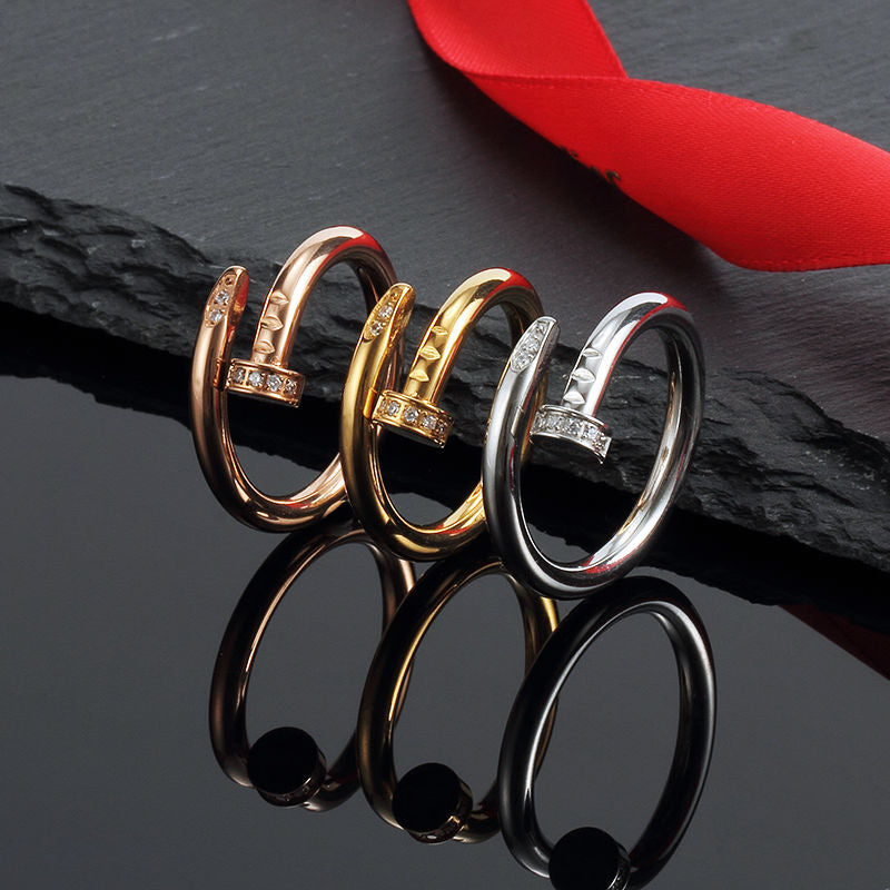 6 Colors Classic Un Clou Ring