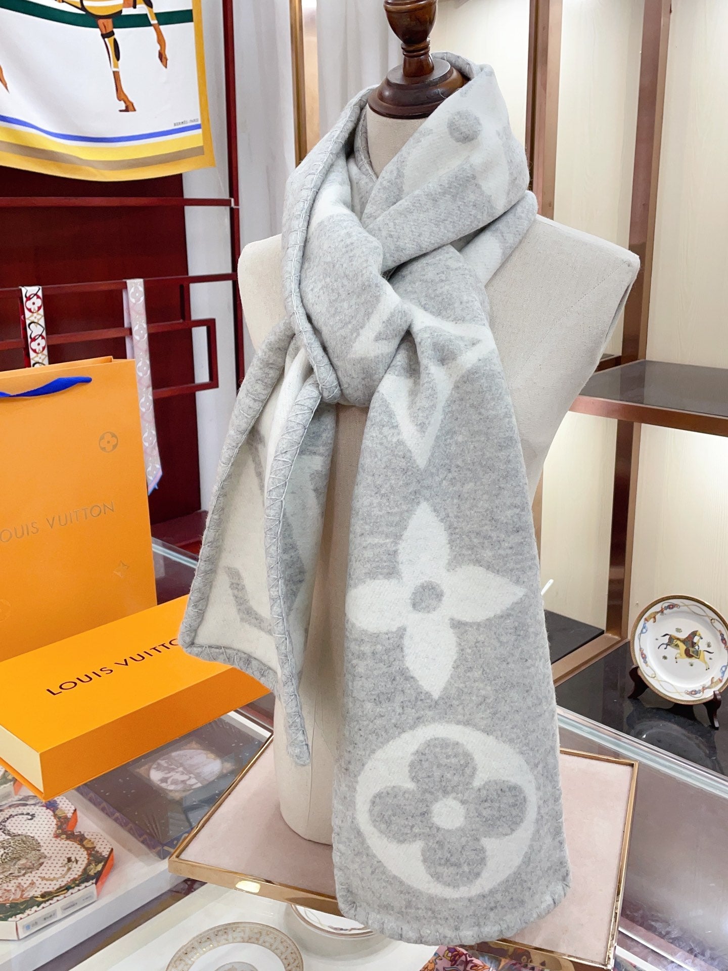 Cashmere Embossed Long Scarf