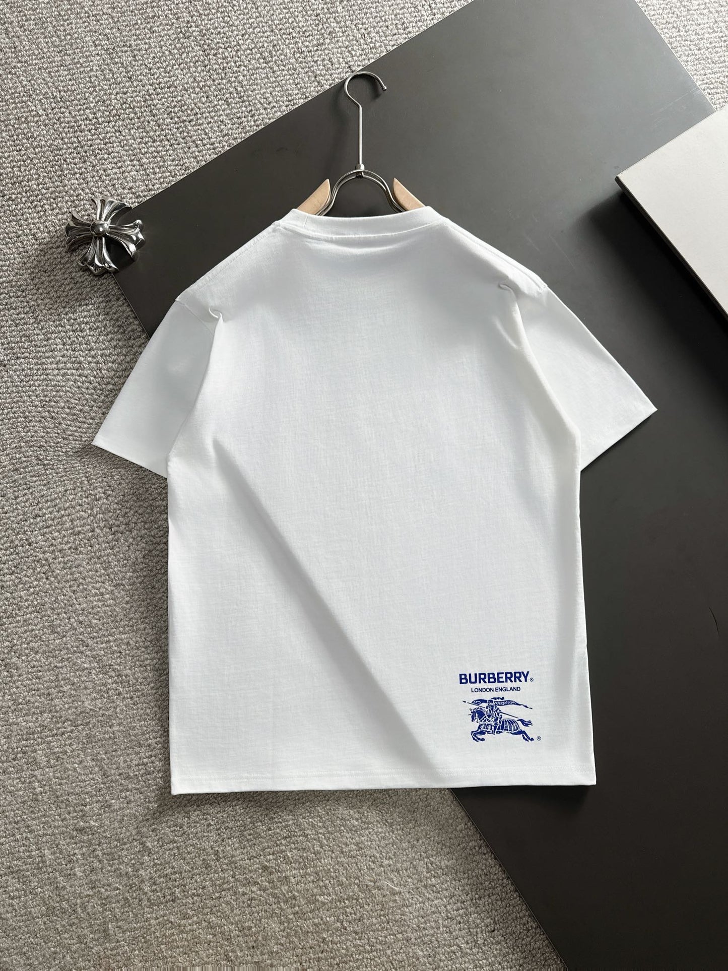 NEW 0403 T-shirt