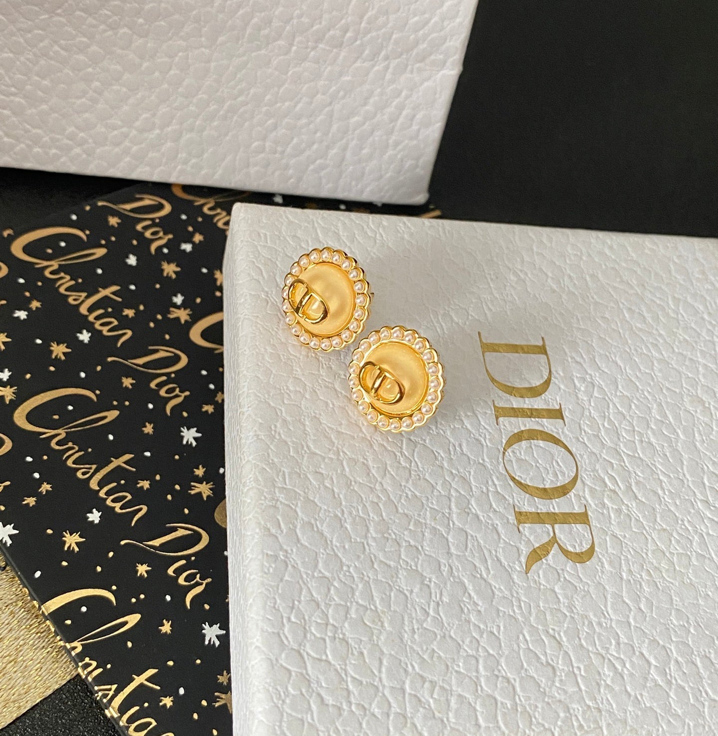 Luxury Round Earrings