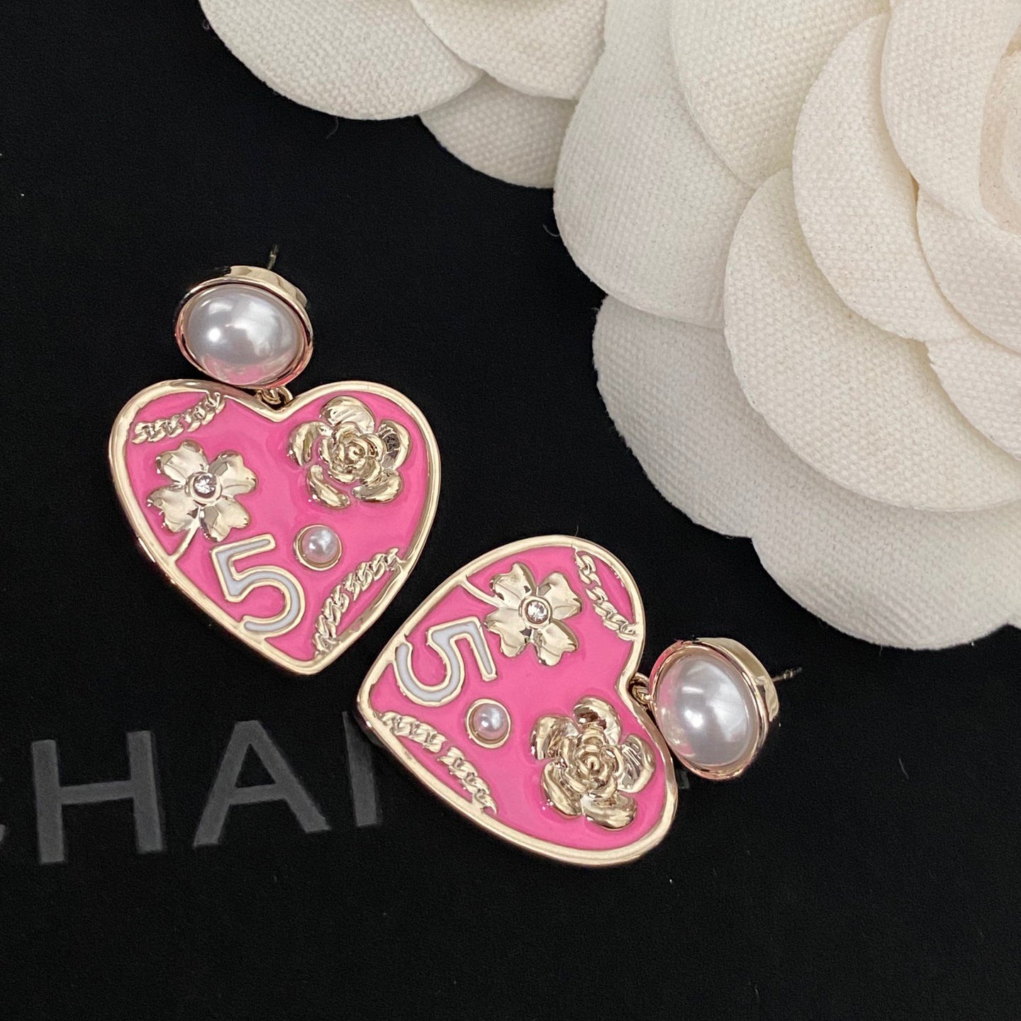 Elegant Flower Pearl Heart Earrings