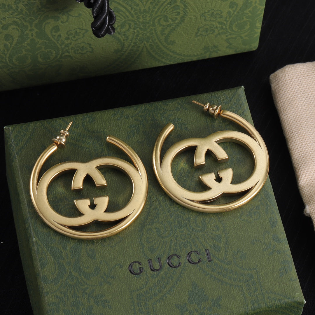 Retro Fashion Golden G Hoop Earrings