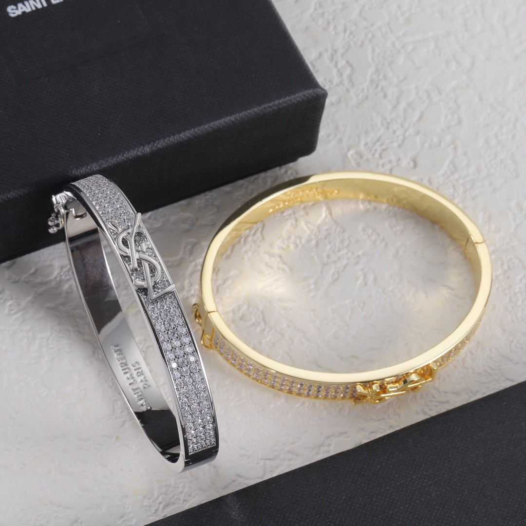 Diamond Logo Metal Bangle