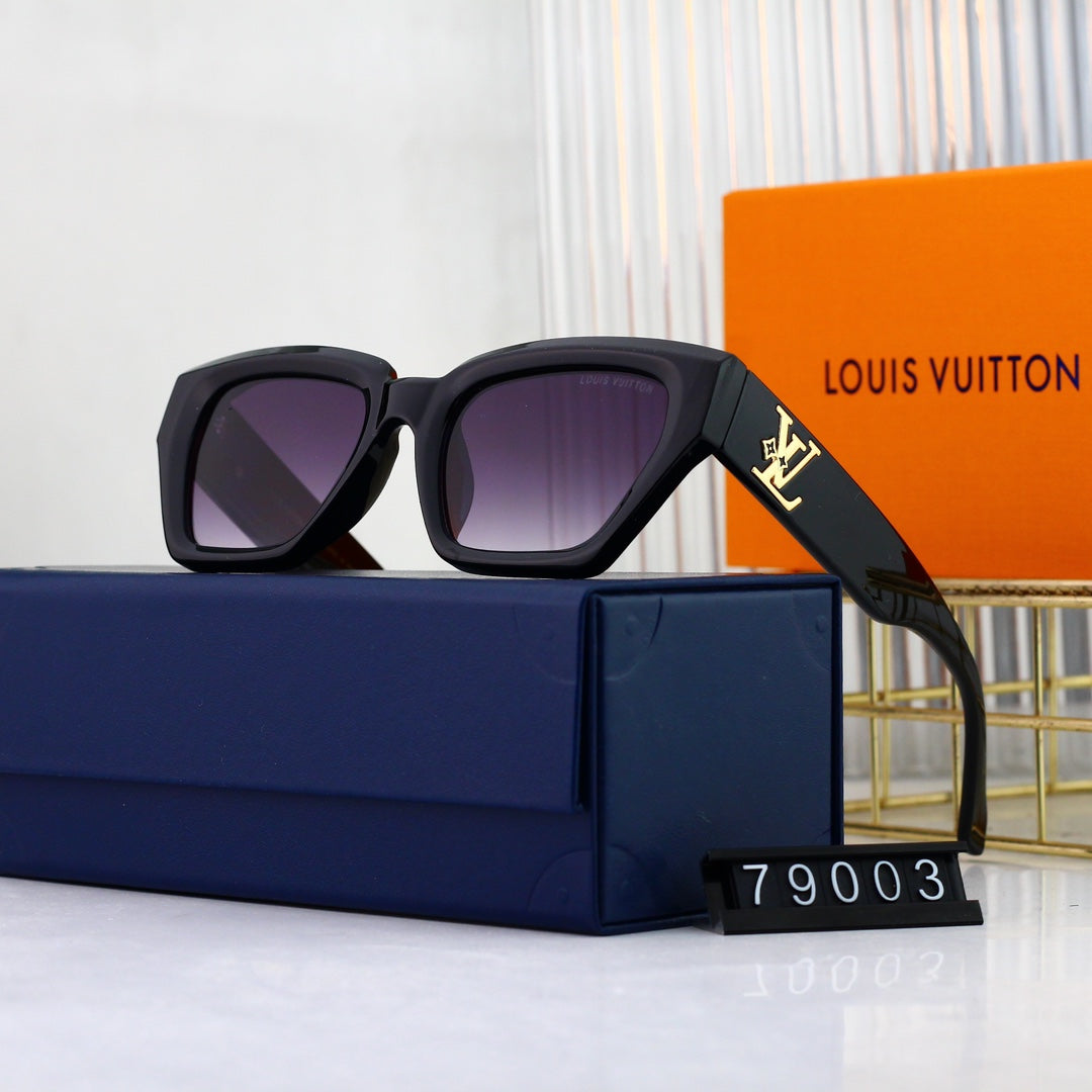 Fashion Embossed Square Sunglasses