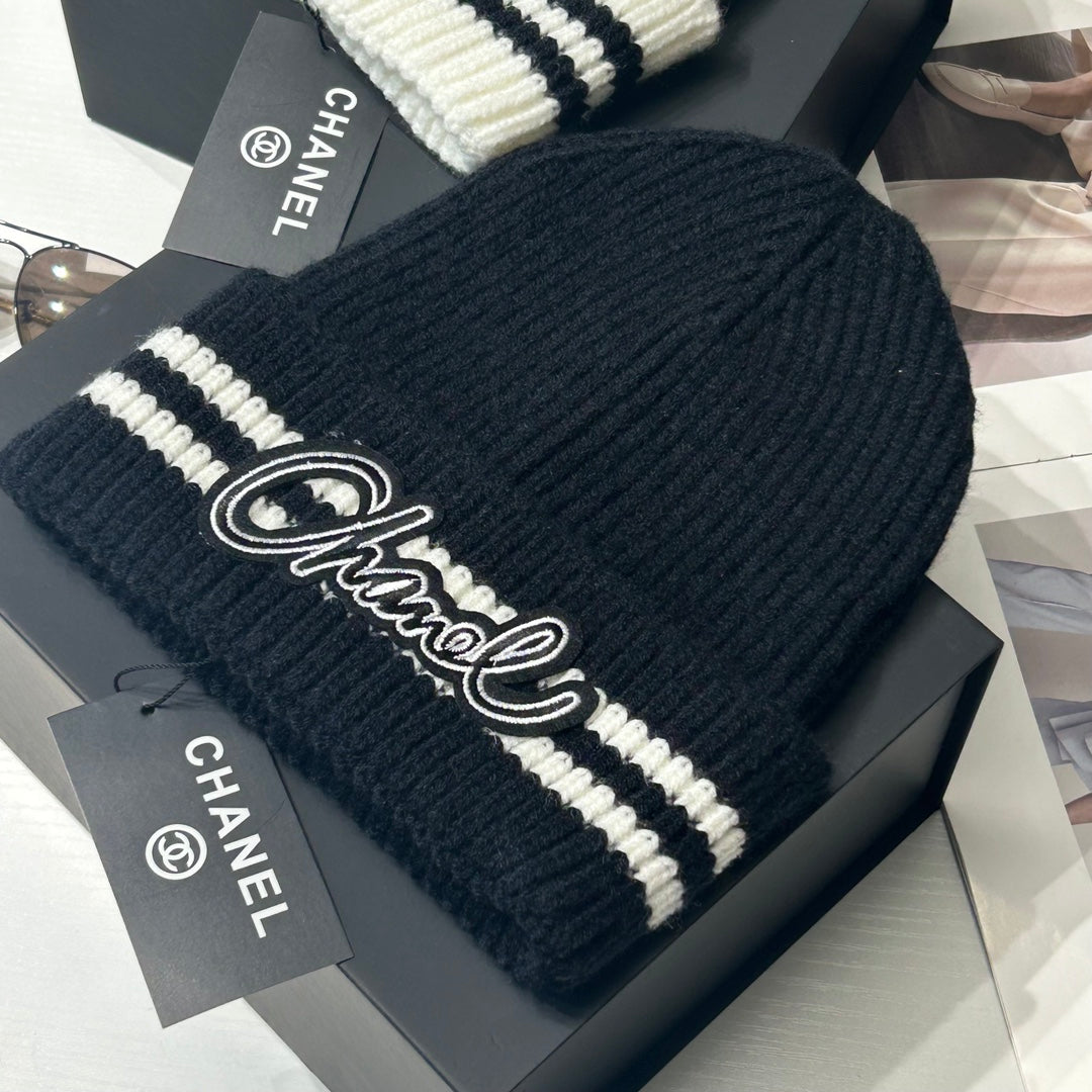 5-Colors Fashion Letters Wool Beanie