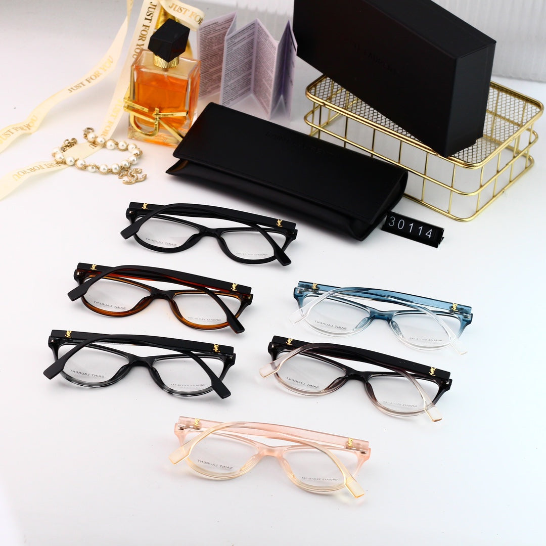 Deluxe New Fashion Logo Glasses