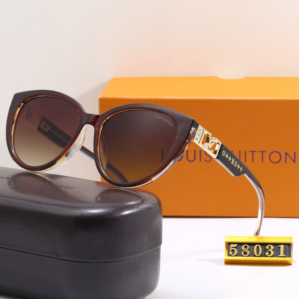 Diamond Hollow Letter Frame Sunglasses